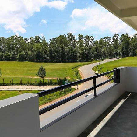 The Golf Retreat, Shillong Exterior foto